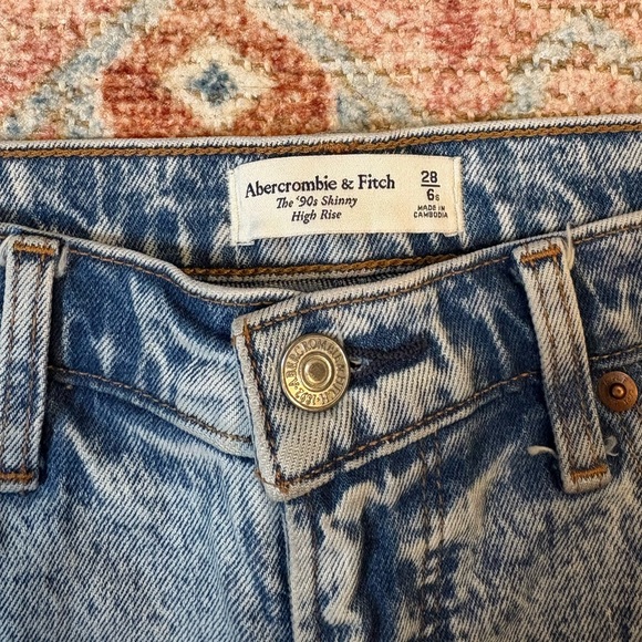 Abercrombie Classic Denim Jeans - Picture 3 of 6